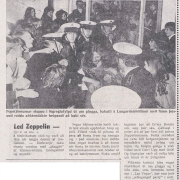 Iceland 1970 (press / photo) Fans Rush Stage Door